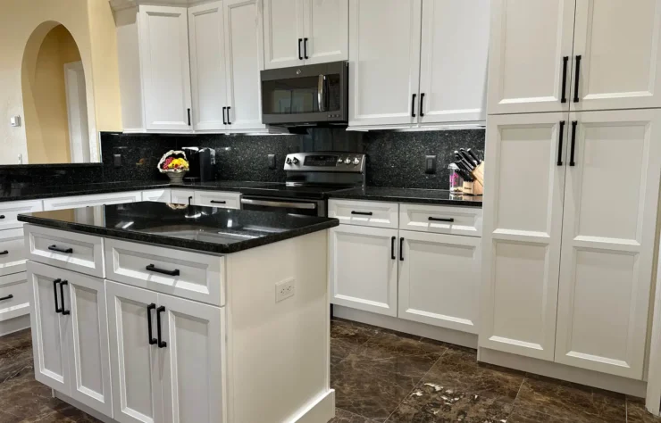Cabinet Refacing vs. Replacing